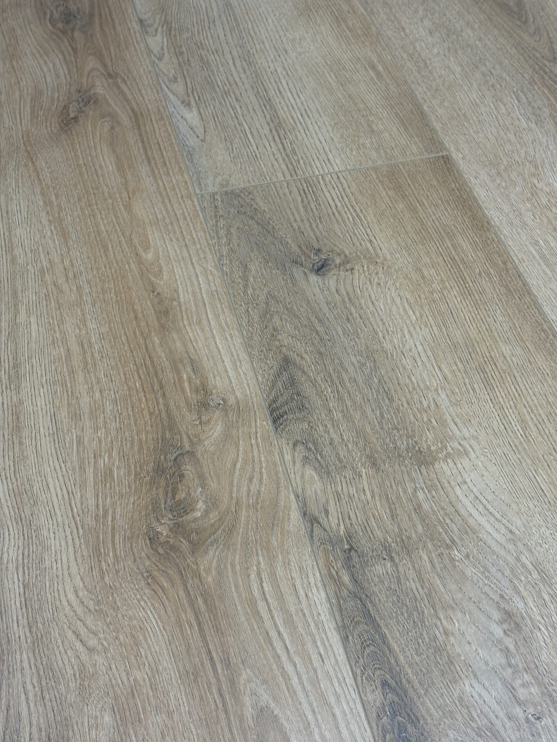 LAMINAAT SP885 MILLENIUM